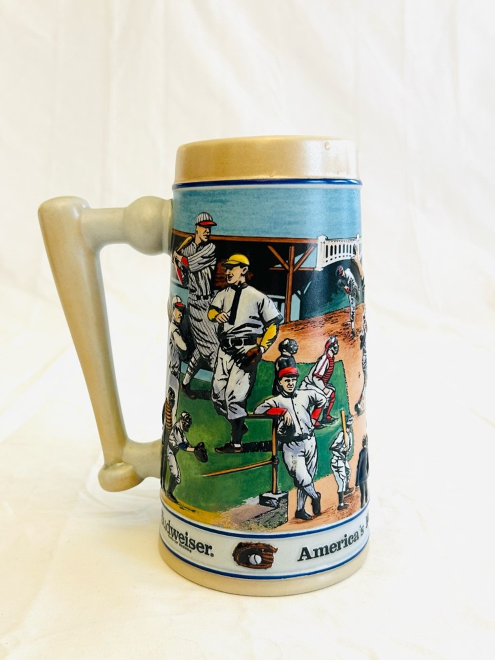 Vintage 1990’s Budweiser America’s Favorite Pastime Baseball Stein